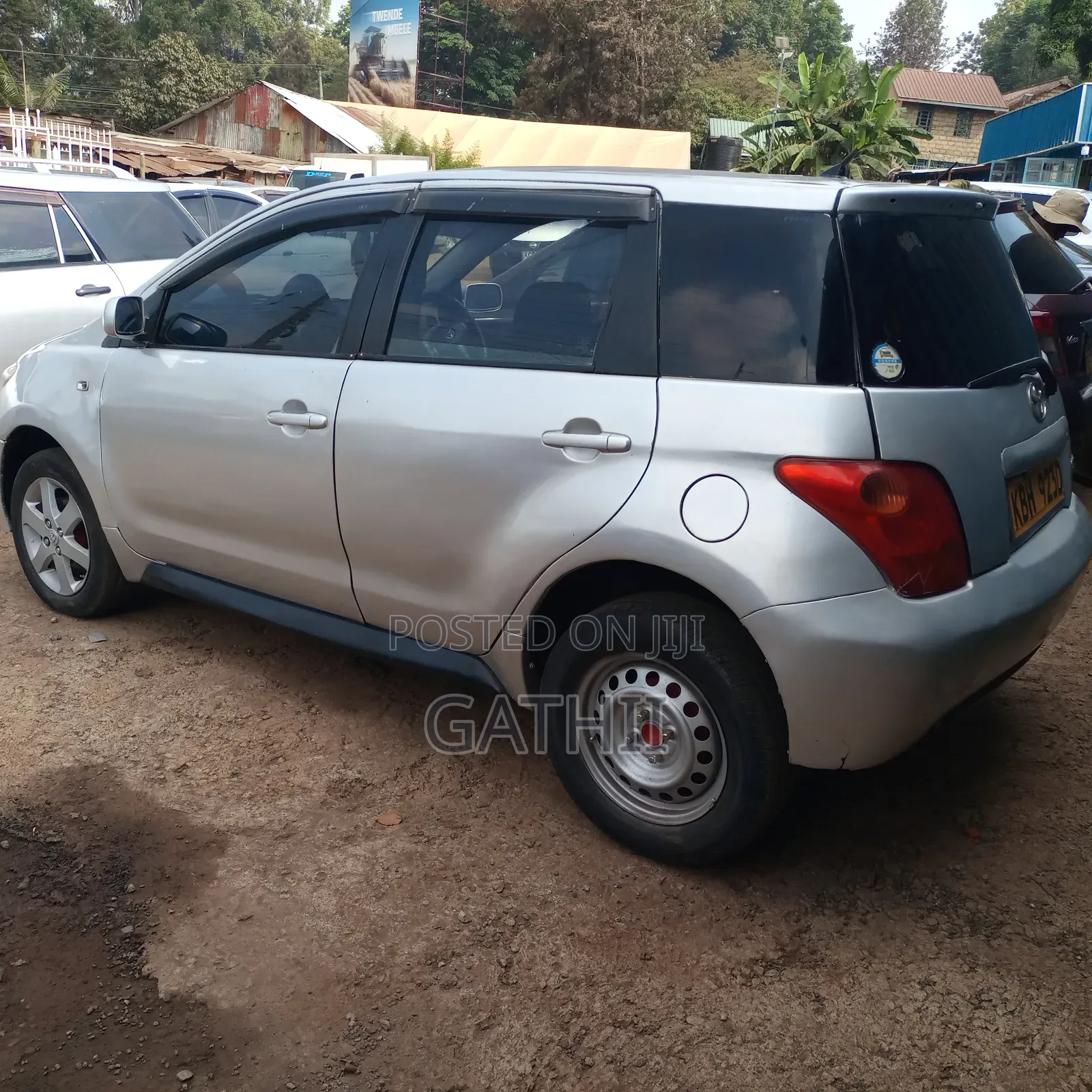 Toyota IST 2006 Silver