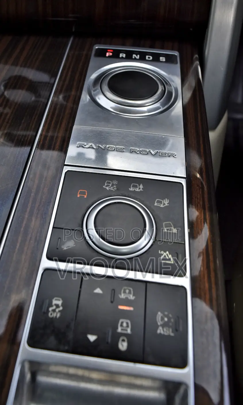 Land Rover Range Rover Vogue 2015 White