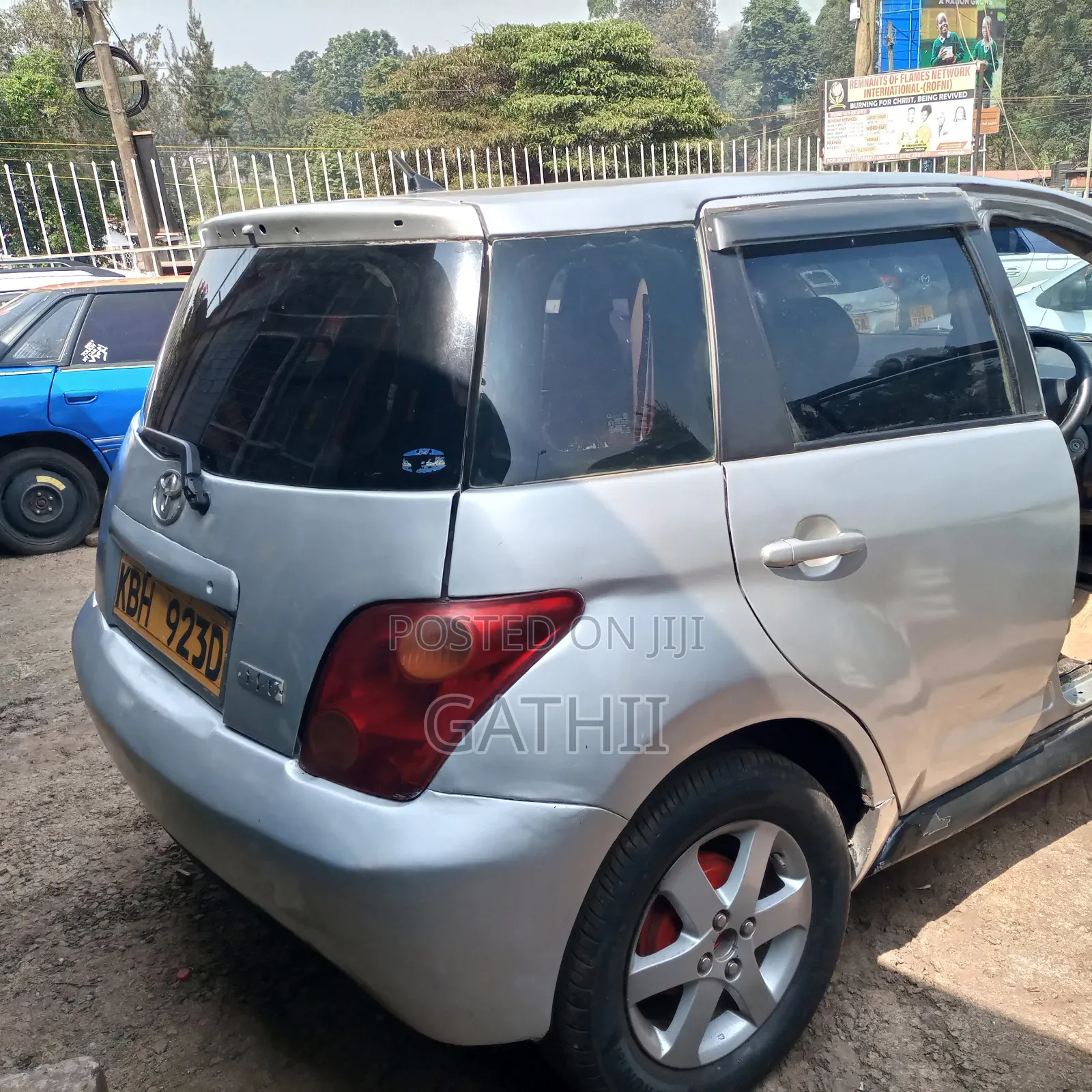 Toyota IST 2006 Silver