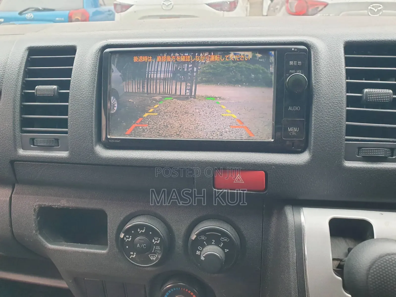 Toyota HiAce 2016 Silver