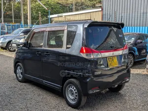 Mitsubishi Delica 2014 Black