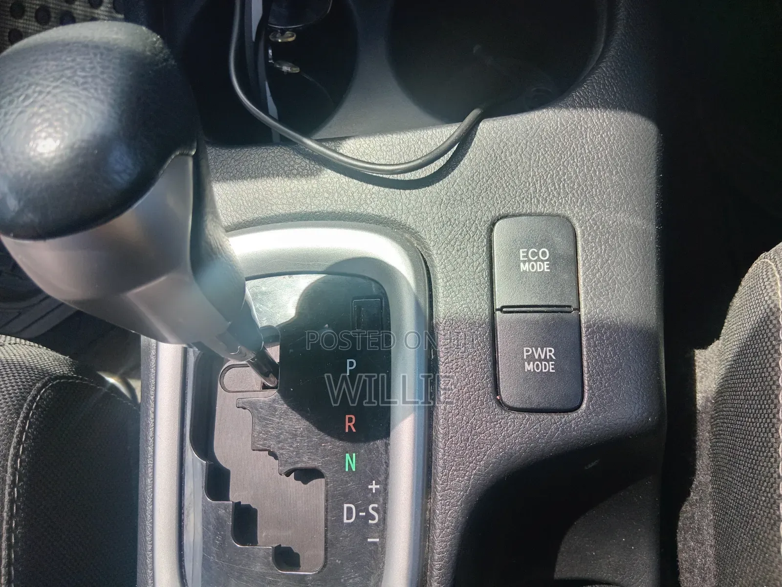 Toyota Hilux 2018 Black