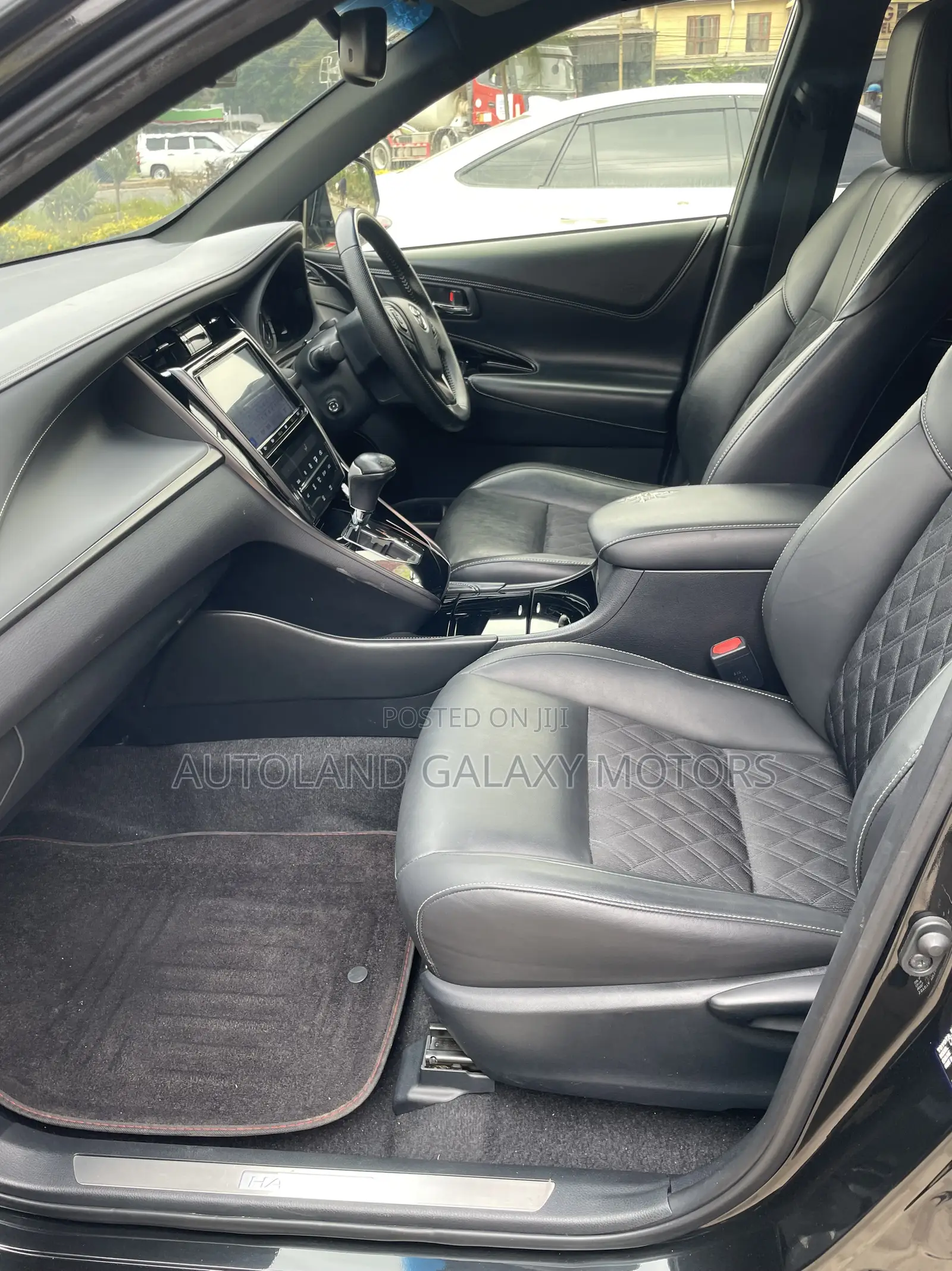 Toyota Harrier 2020 Black