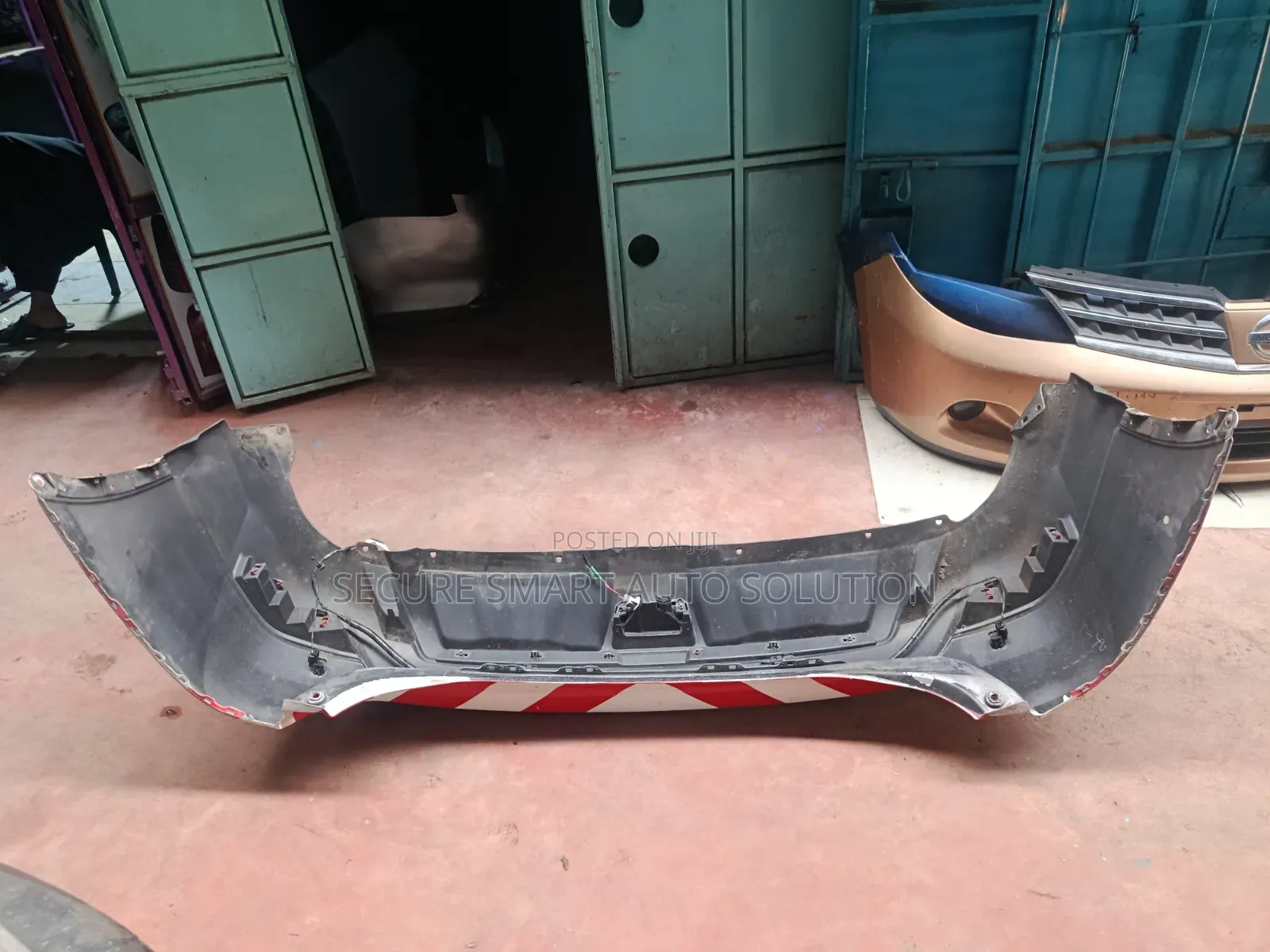 Nissan Xtrail Nt32 Rear Bumper