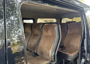 Toyota HiAce 2010 Black