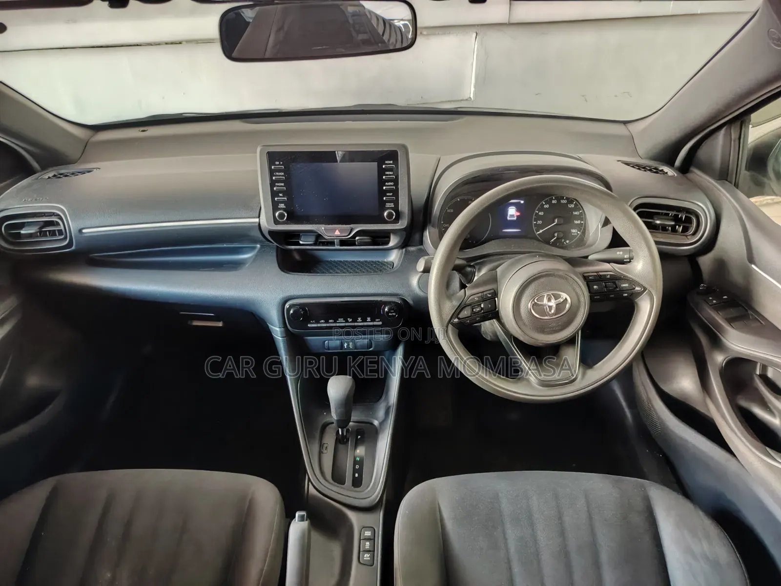 Toyota Yaris 2020 White