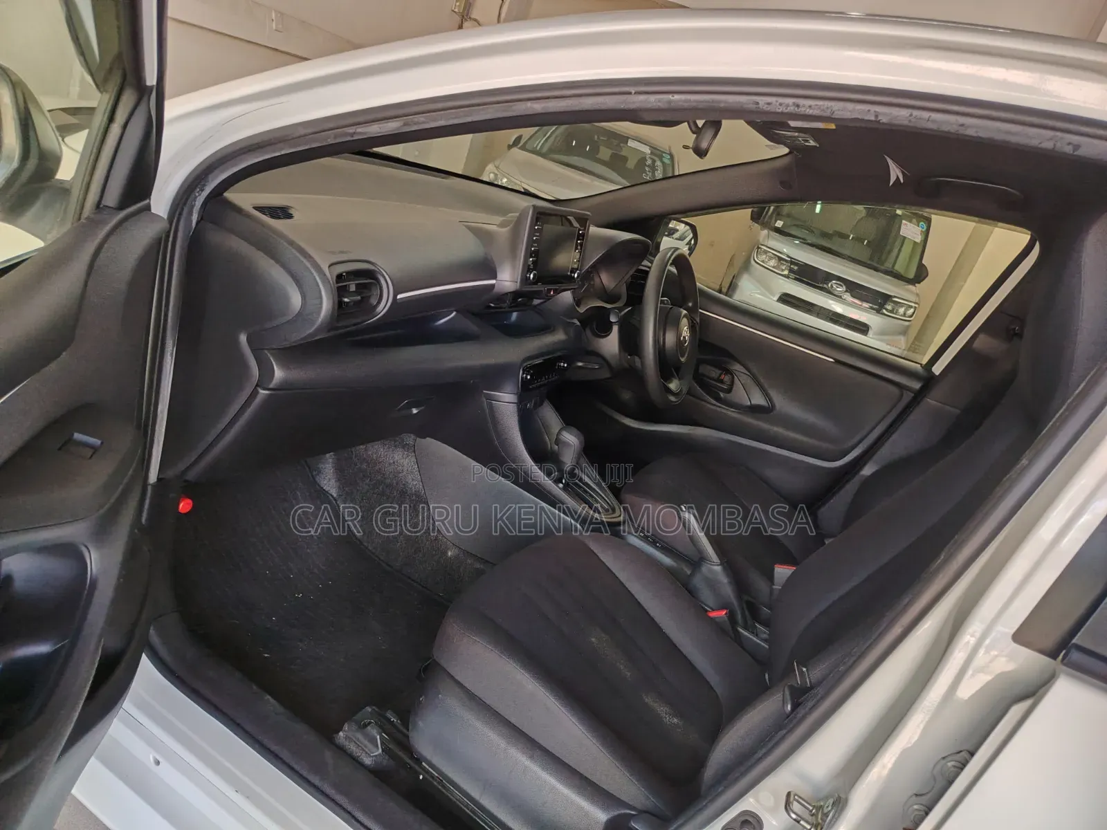 Toyota Yaris 2020 White