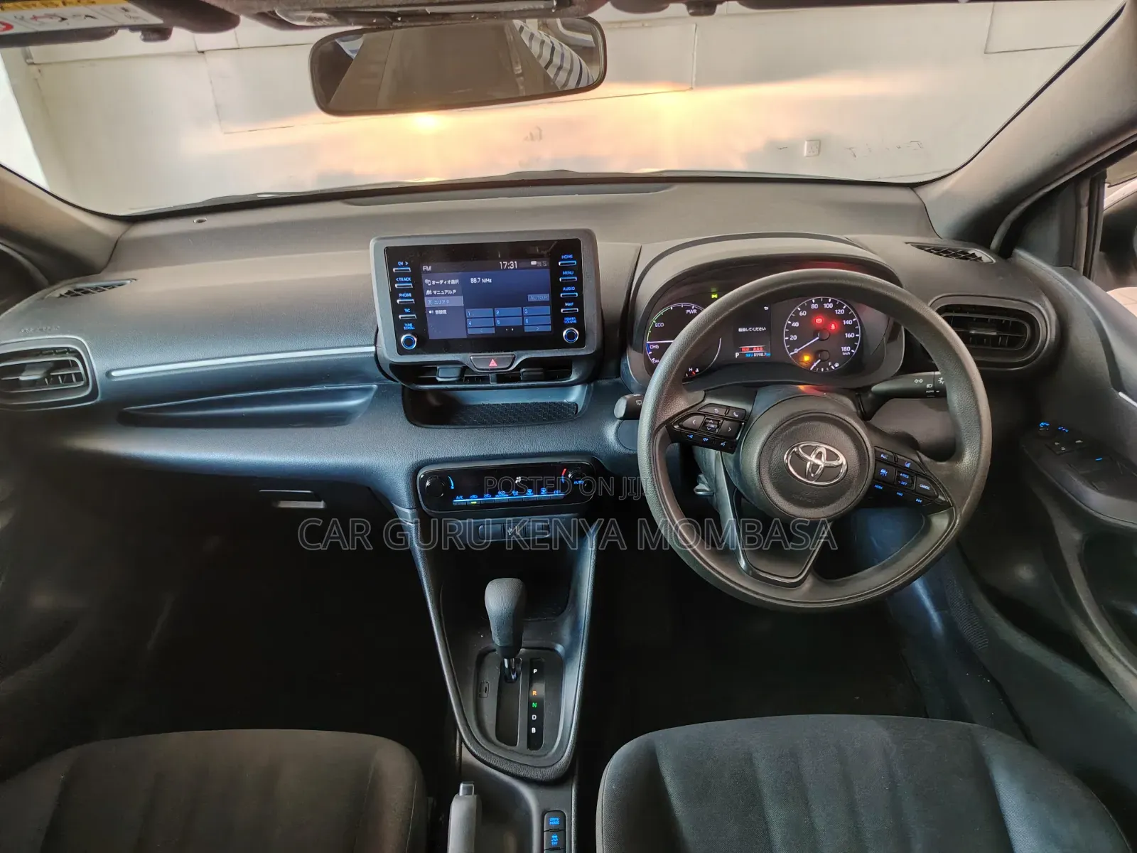Toyota Yaris 2020 White