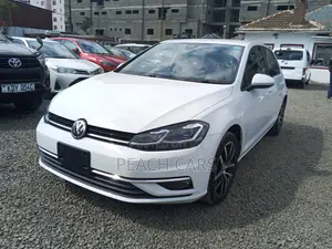 Volkswagen Golf 2019 White