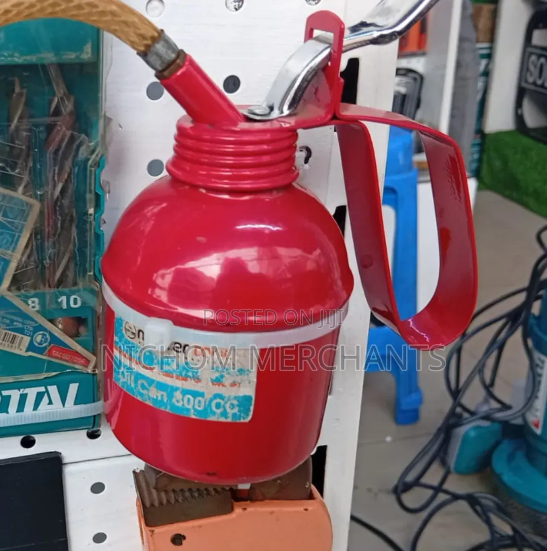 Manual Pump Oil Can/300ml Oil Can