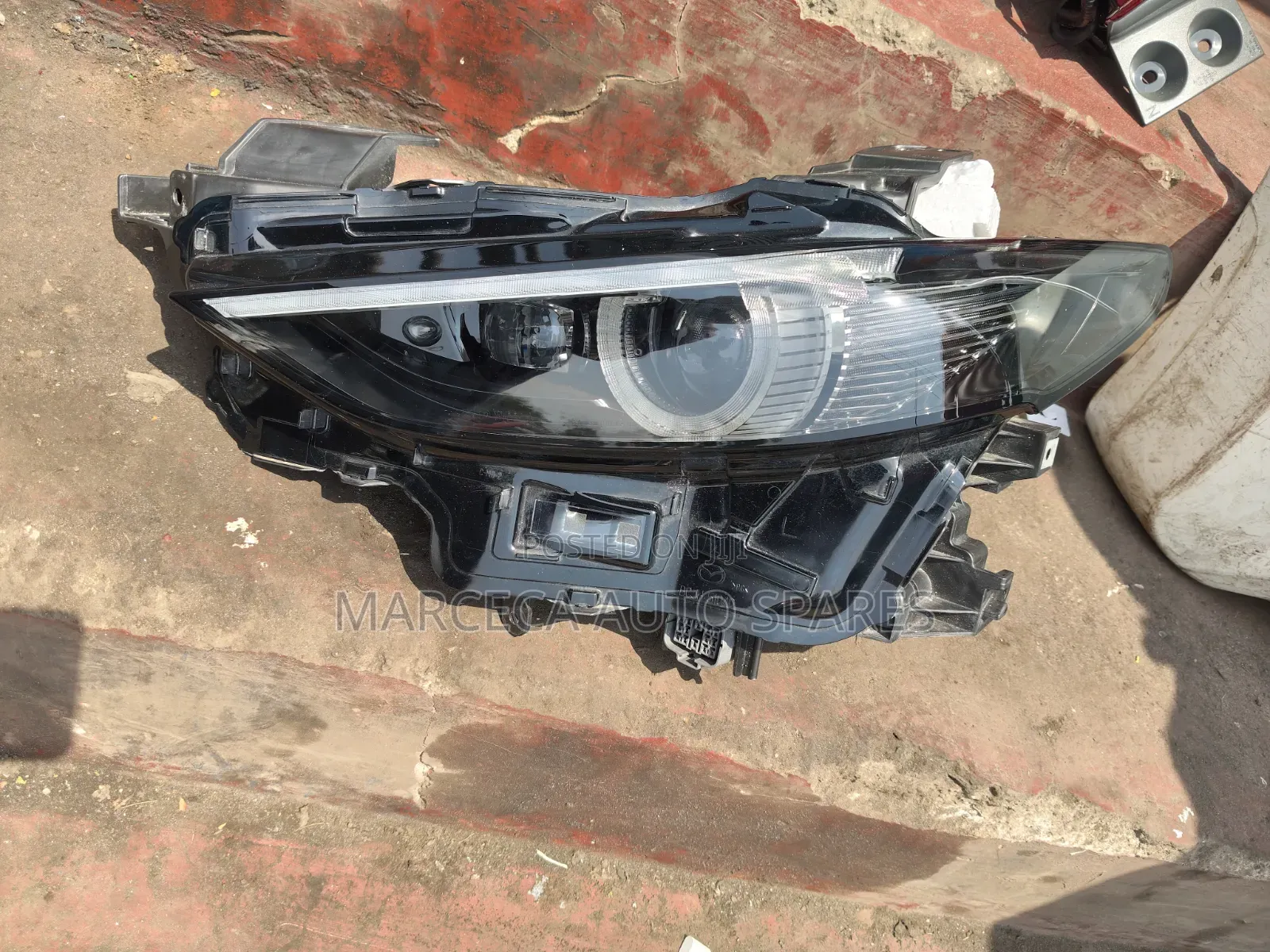 Headlight Left Mazda 3 Xenon, Engrave 23, Computer F