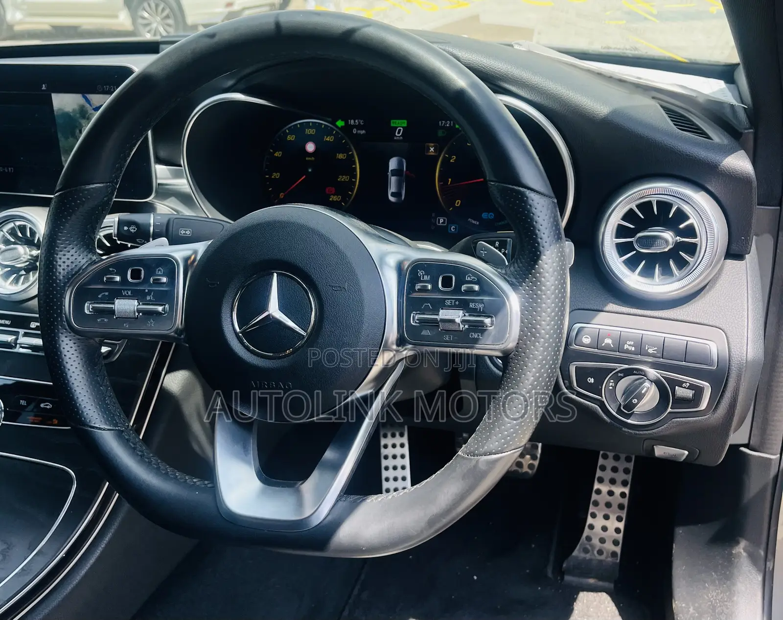 Mercedes-Benz C200 2019 Gray