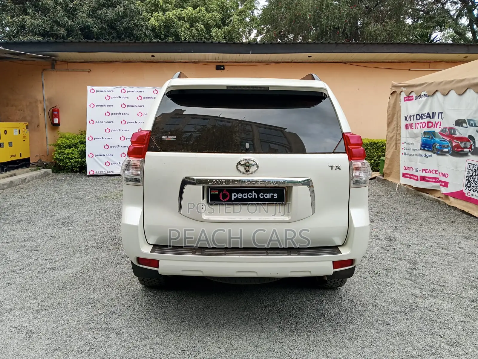 Toyota Land Cruiser Prado 2013 White