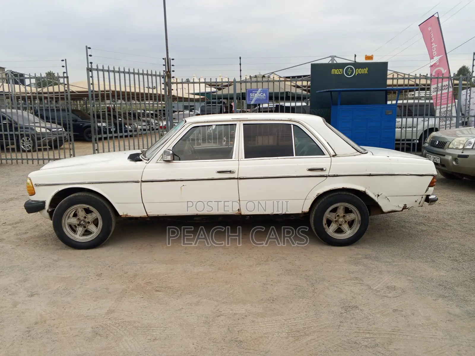 Mercedes-Benz C200 1980 White