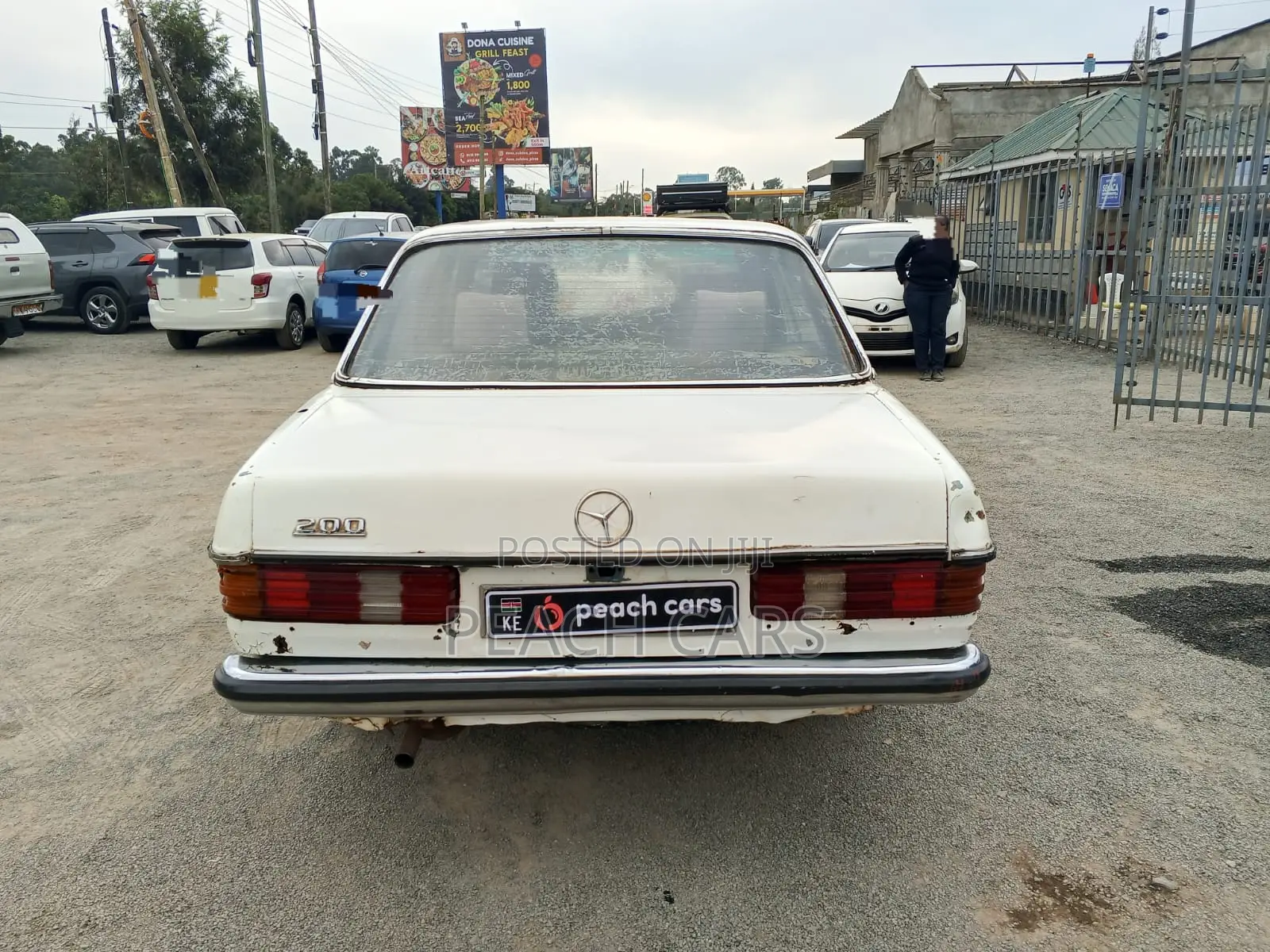 Mercedes-Benz C200 1980 White