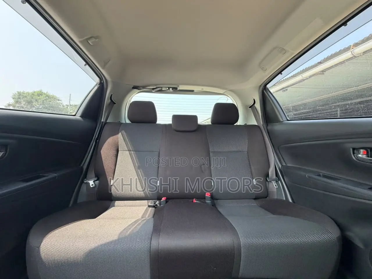Toyota Vitz 2019 White