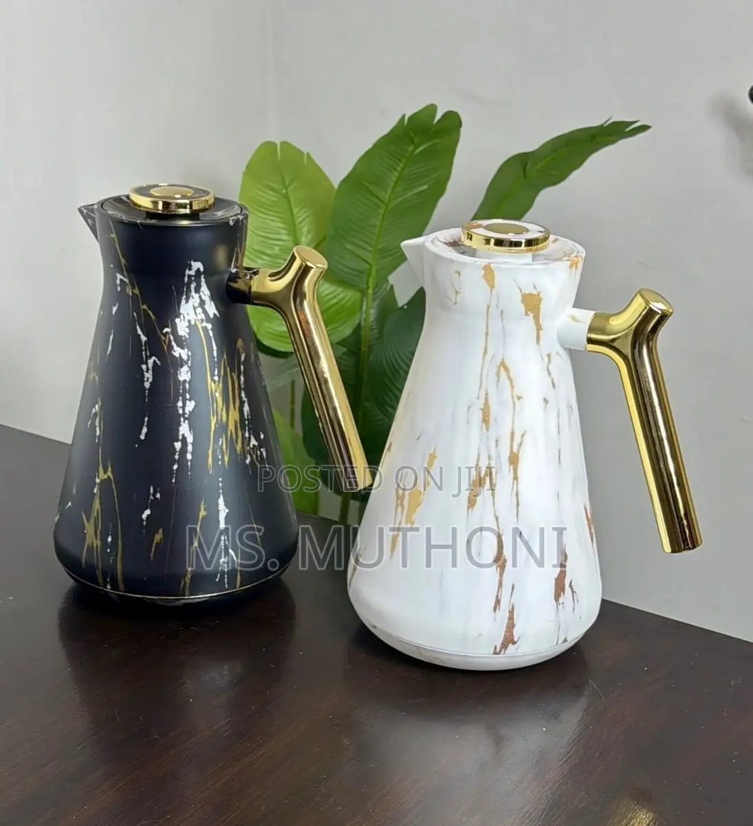 1L Premium Marble Gold Vacuum Flasks.