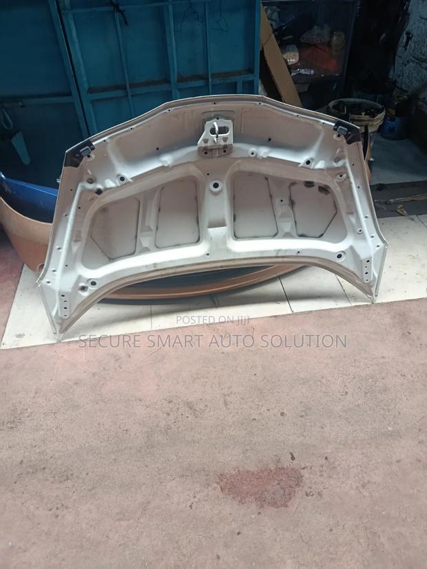 Honda Fit Shuttle 2012 Bonnet - thumbnail 2
