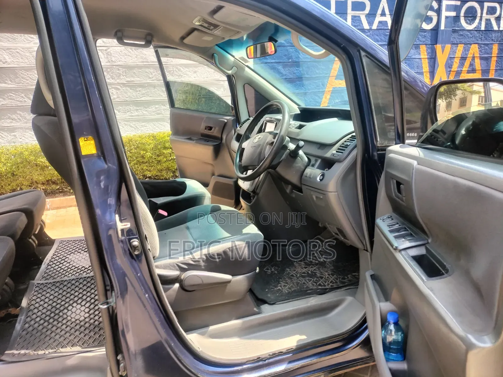 Toyota Noah 2008 Blue