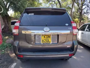 Toyota Land Cruiser Prado 2017 Gray