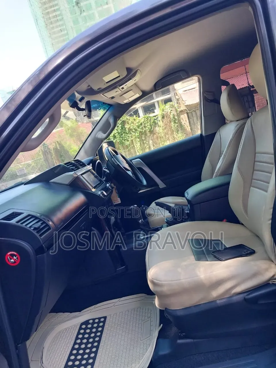 Toyota Land Cruiser Prado 2017 Gray