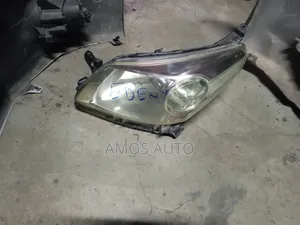 Ist 2012 Headlight Xenon