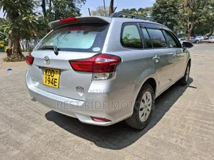 Toyota Corolla Fielder 2015 Silver