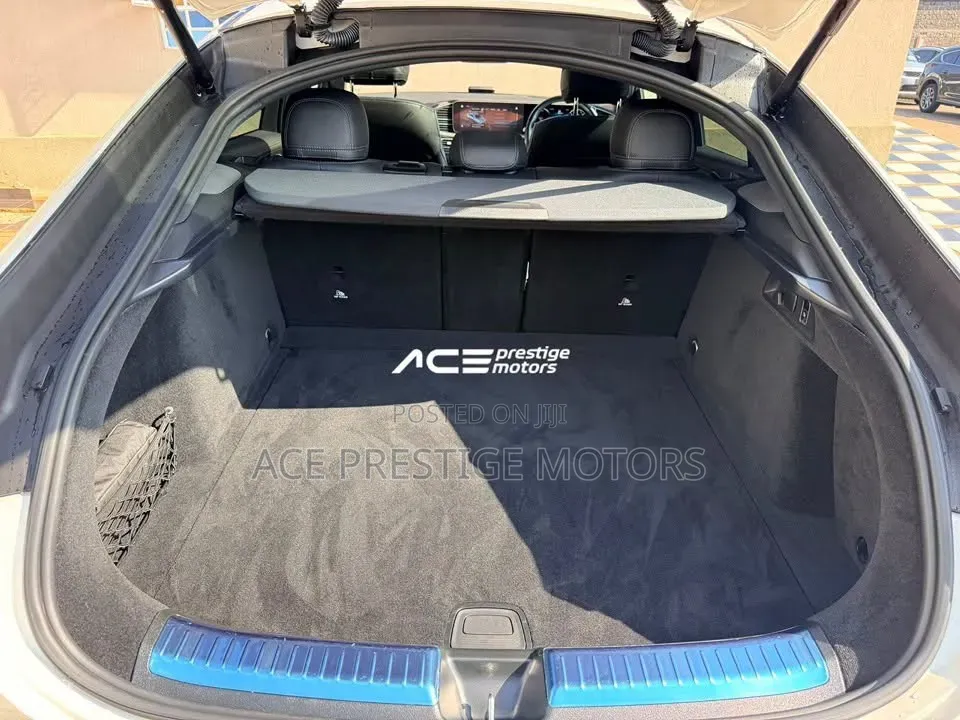 Mercedes-Benz GLE-Class 2021 White