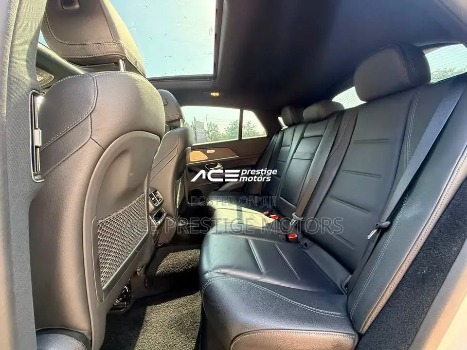Mercedes-Benz GLE-Class 2021 White
