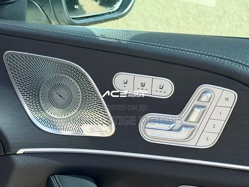 Mercedes-Benz GLE-Class 2021 White