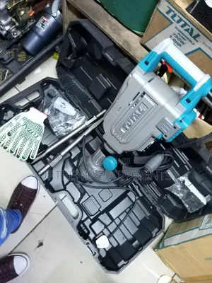 Total Demolition Hammer 1700watts