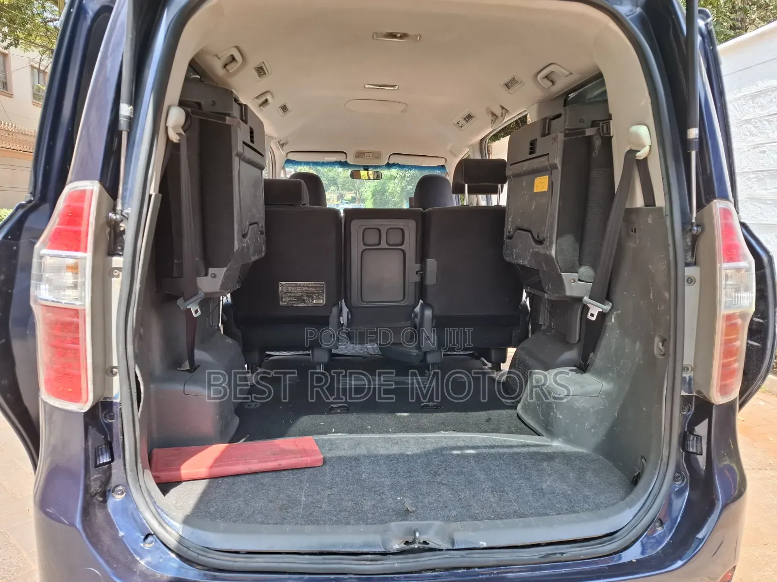 Toyota Noah 2008 Blue