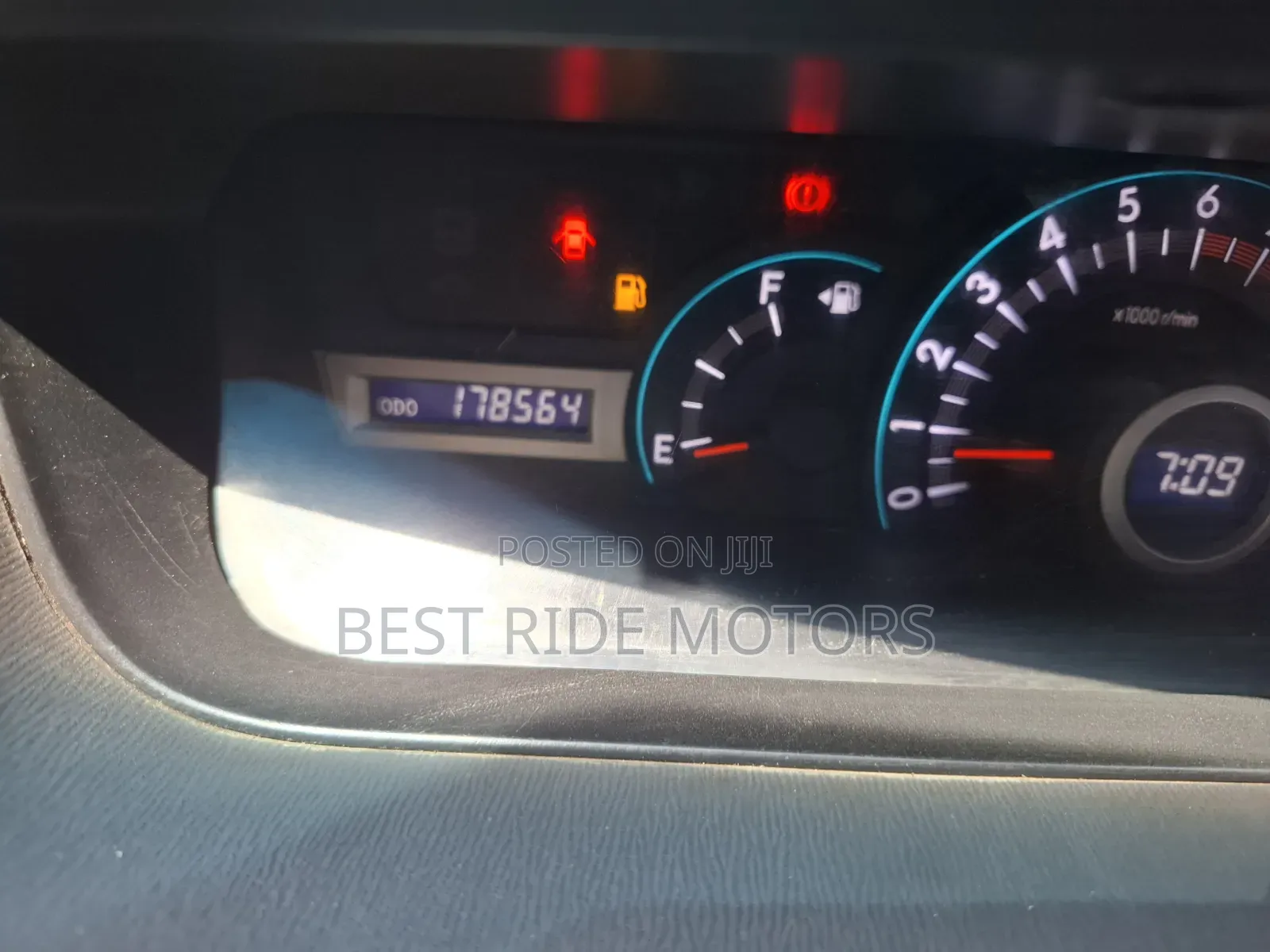 Toyota Noah 2008 Blue