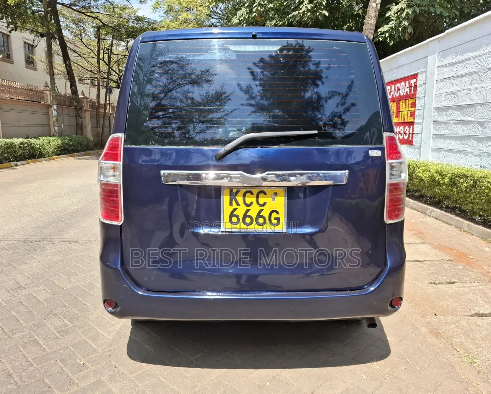 Toyota Noah 2008 Blue