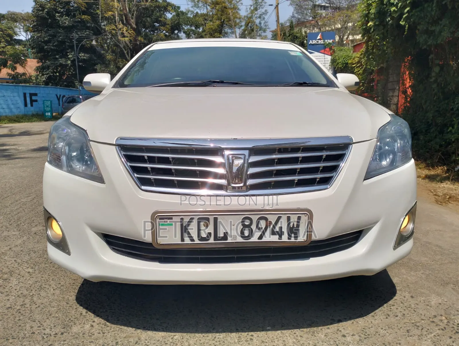 Toyota Premio 2010 White