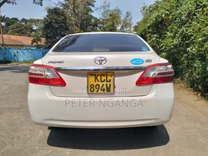 Toyota Premio 2010 White