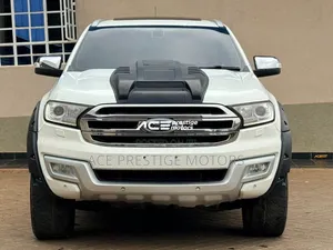 Ford Everest 2016 White