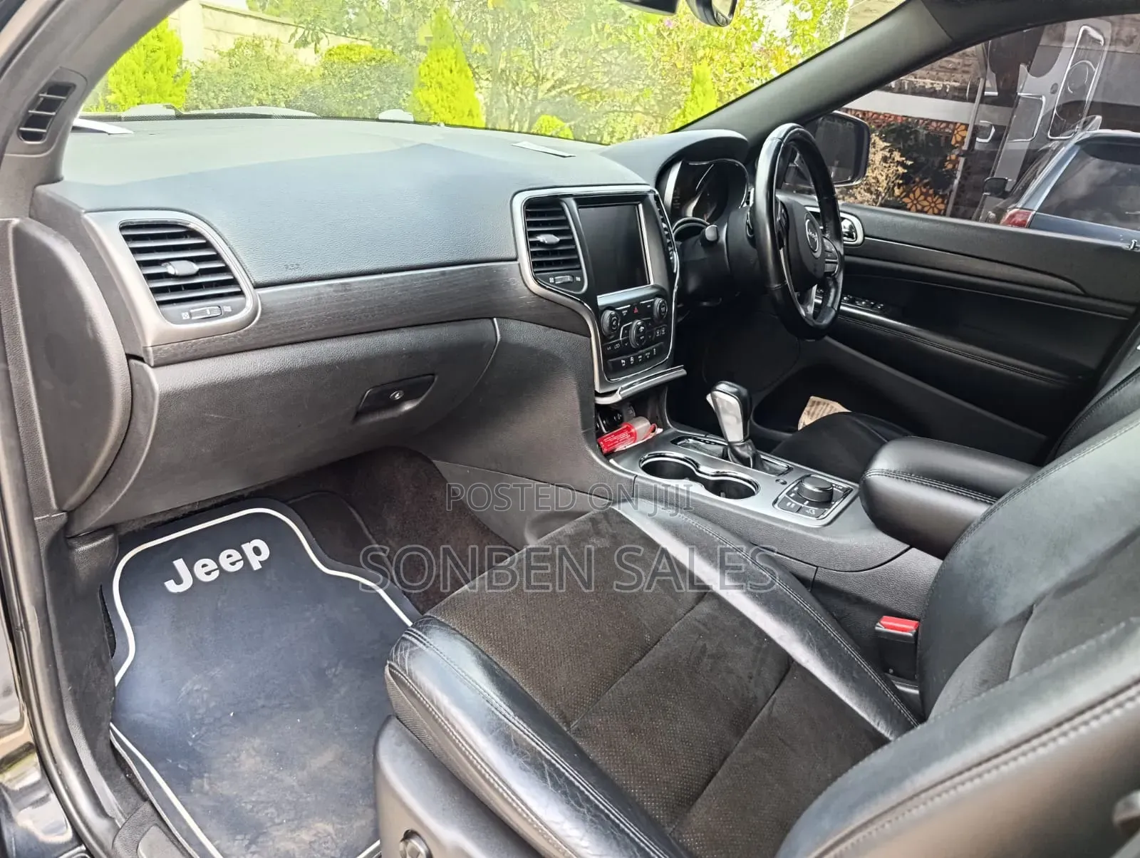 Jeep Grand Cherokee 2017 Black