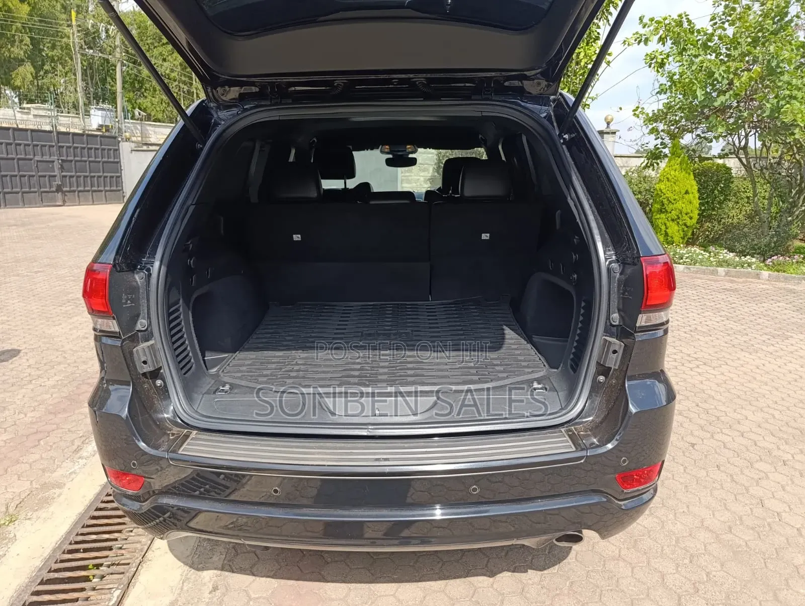 Jeep Grand Cherokee 2017 Black