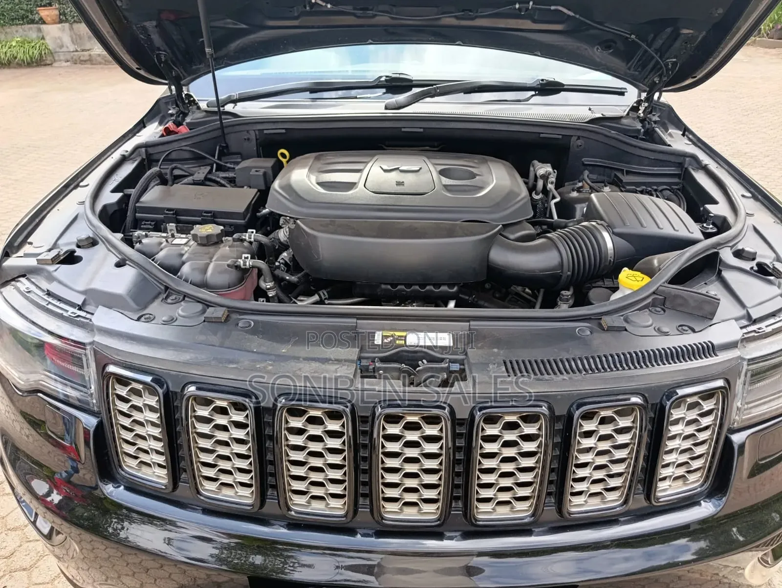 Jeep Grand Cherokee 2017 Black