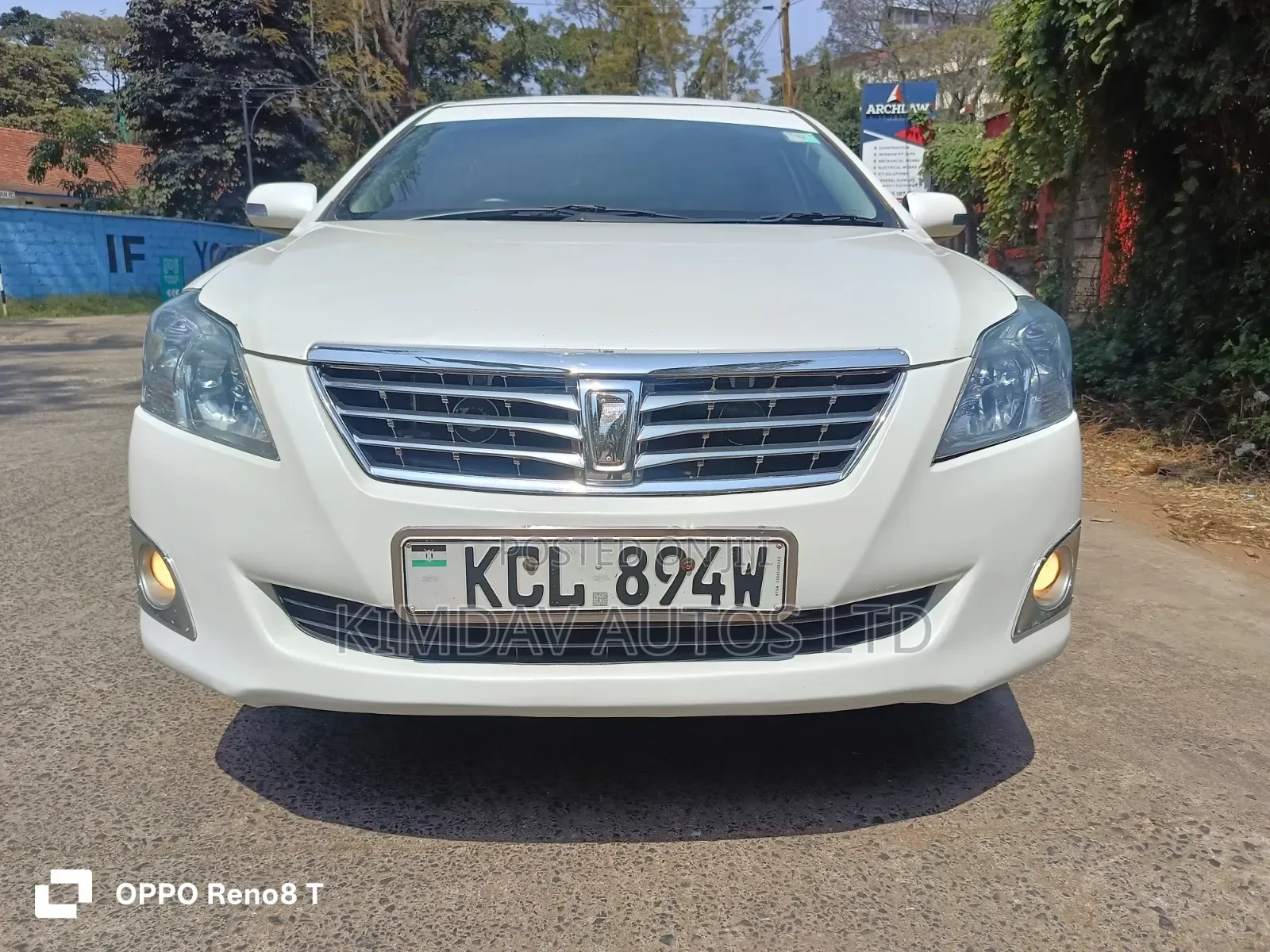 Toyota Premio 2010 White