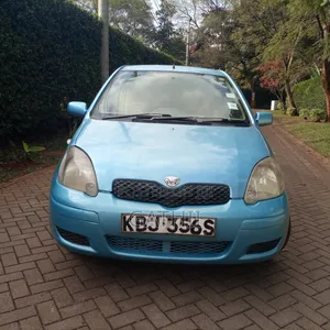 Toyota Vitz 2007 Blue