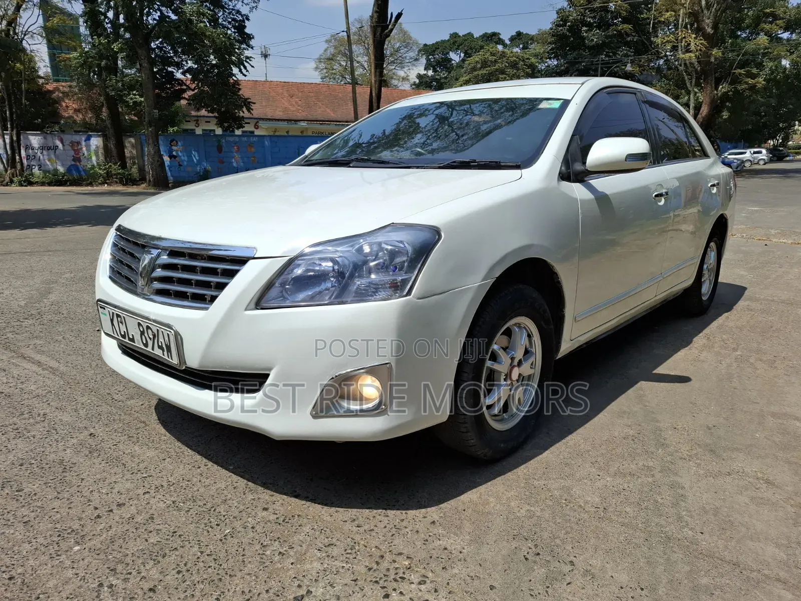 Toyota Premio 2010 White