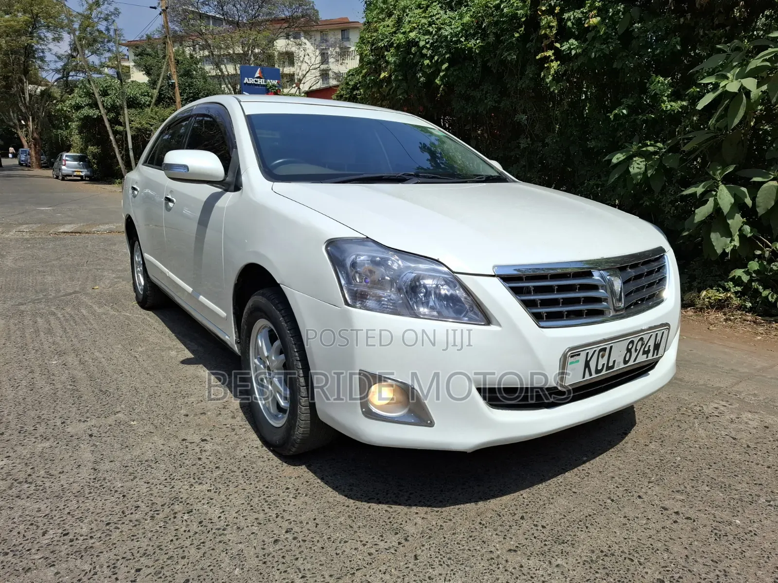 Toyota Premio 2010 White