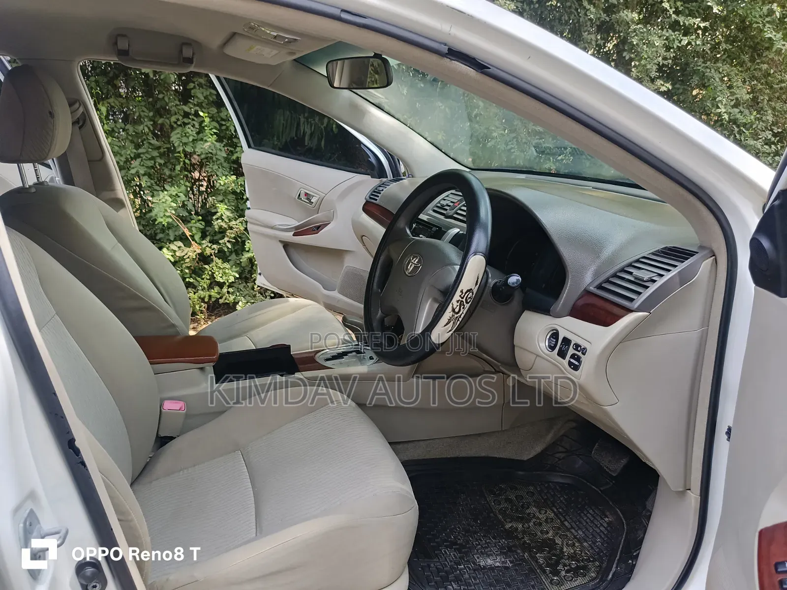 Toyota Premio 2010 White