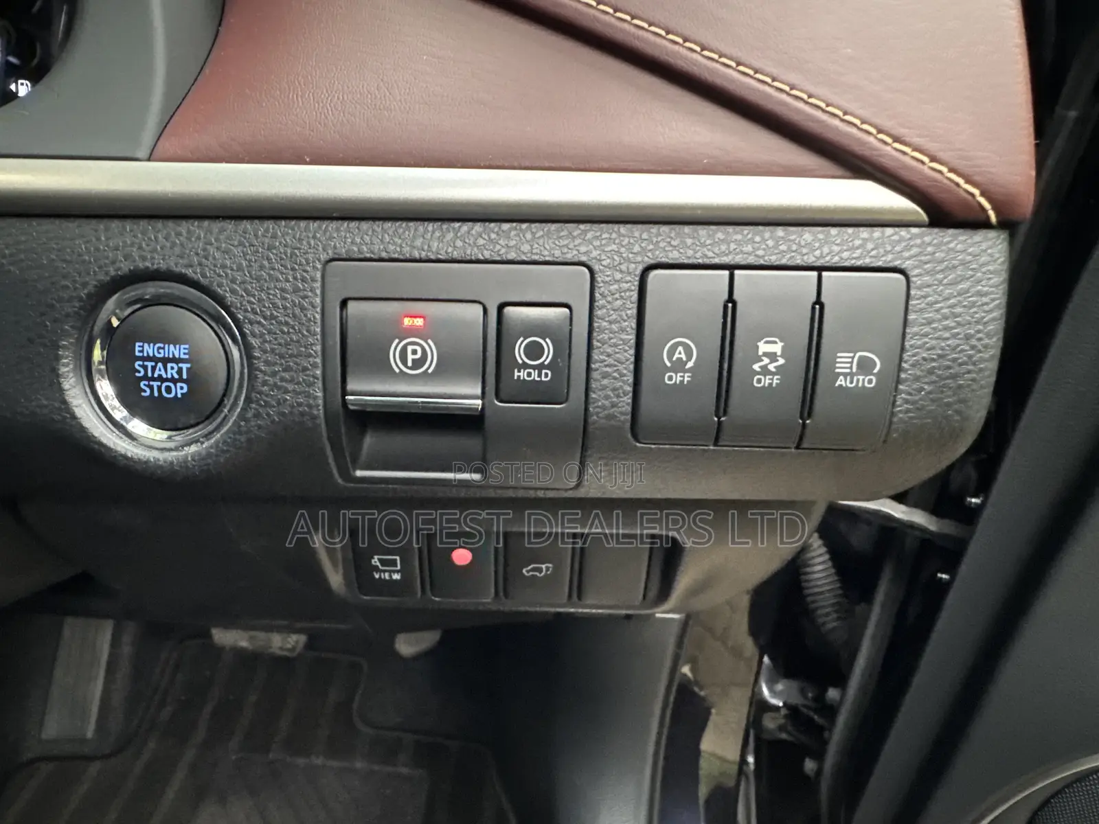 Toyota Harrier 2.0 2019 Purple