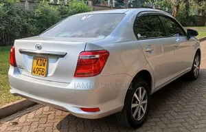 Toyota Axio 2018 Silver