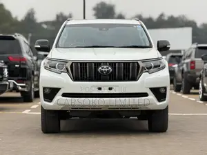 Toyota Land Cruiser Prado 2.8 2021 White