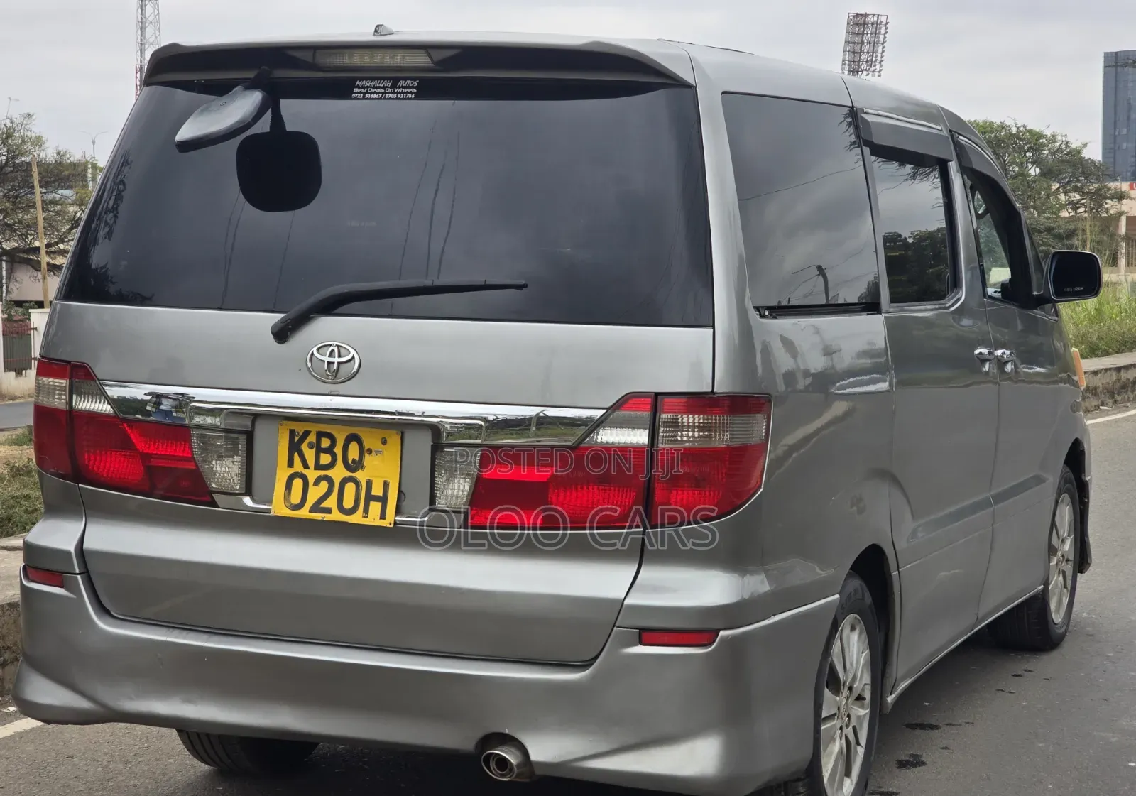 Toyota Alphard 2005 Silver
