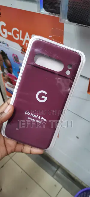 Google Pixel 8 Pro , Unified Oval Cutout COVER